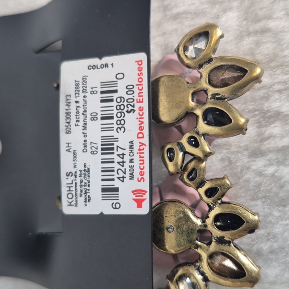 Simply Vera Vera Wang Pink and Gold Floral Necklace Set - Picture 6 of 6